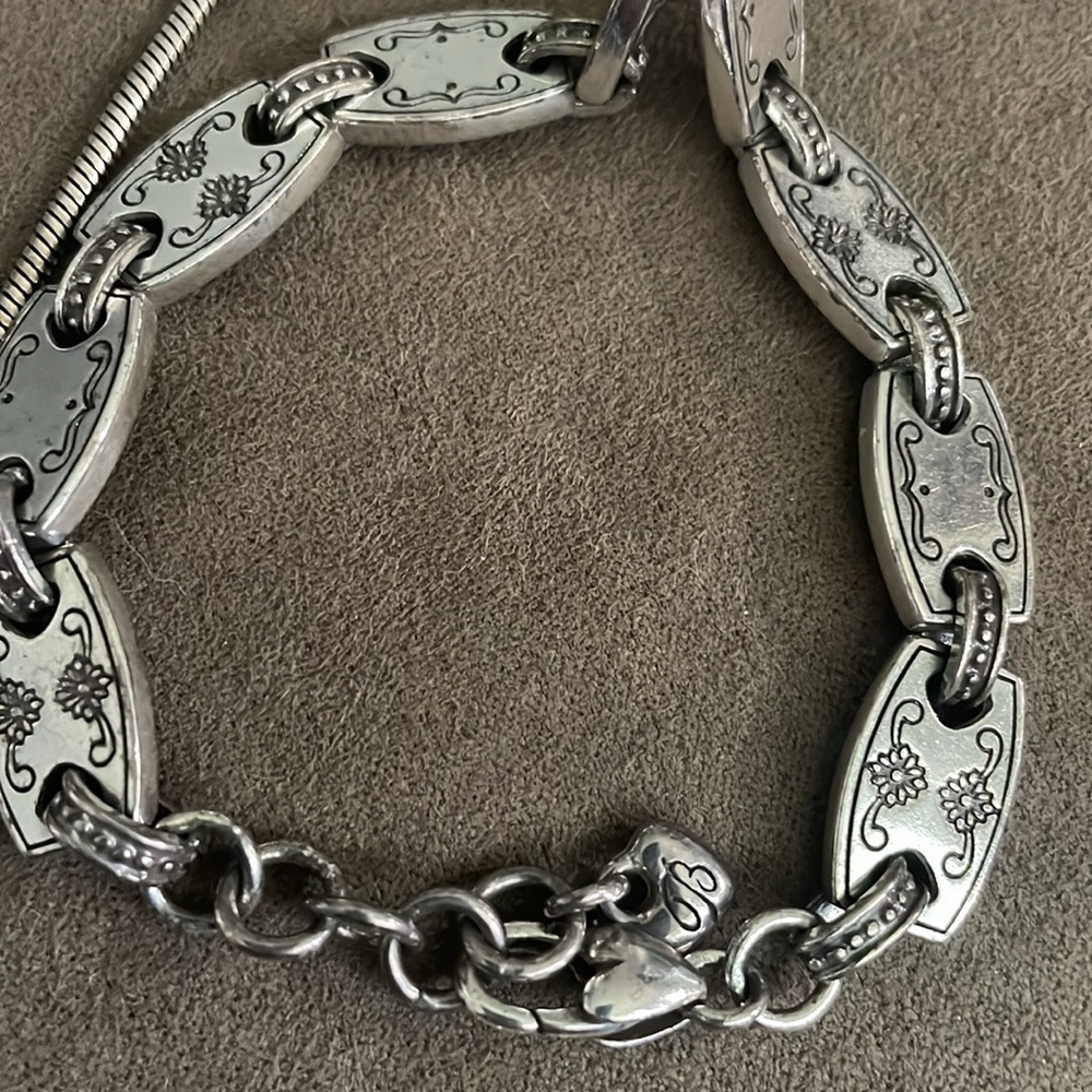 Vintage Brighton hearts western style necklace, bracelet, earrings. Set - Picture 5 of 6